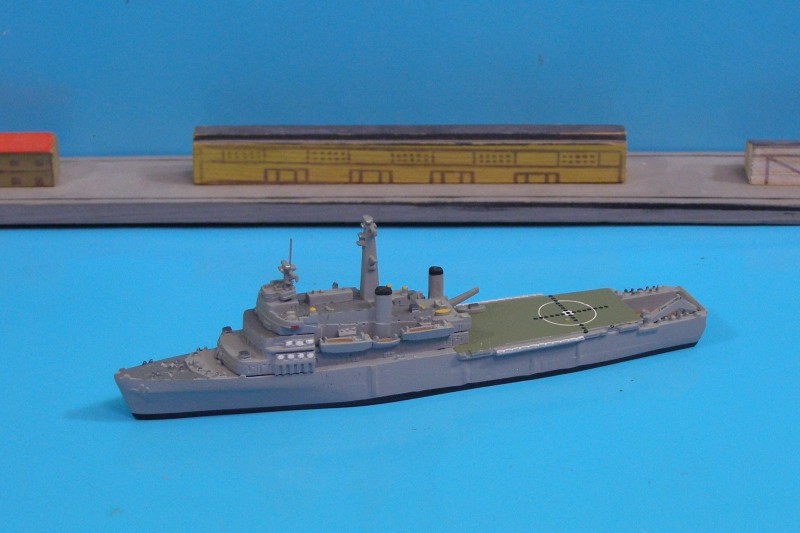 Landungsunterstützungsschiff "Fearless" (1 St.) GB 1969 Hansa S 227